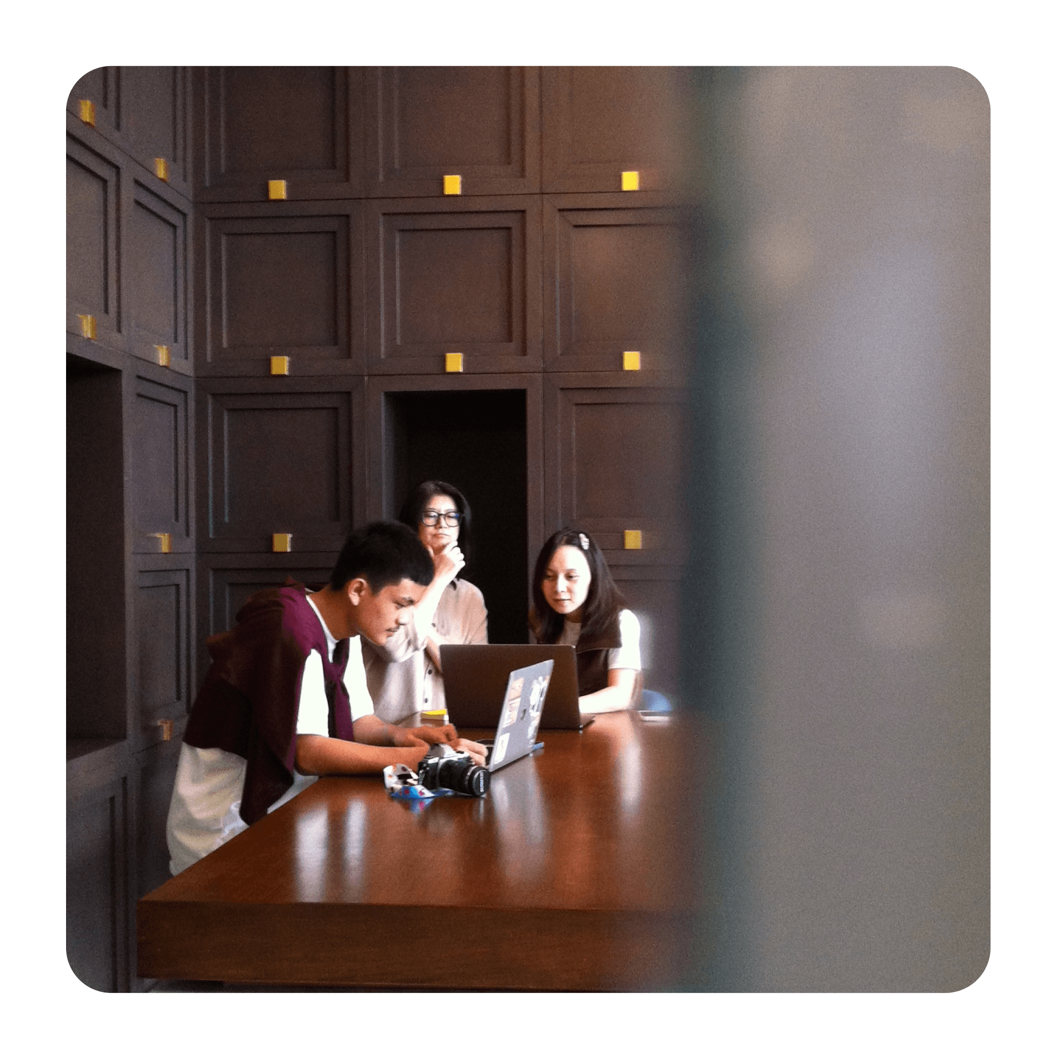 Hiring a designer should be easy